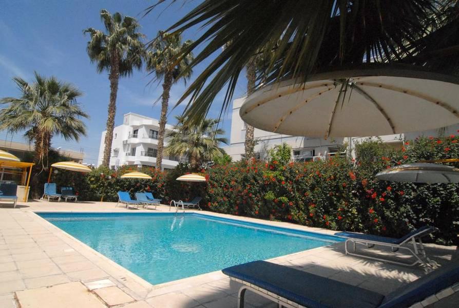 Holidays at Sunflower Hotel Apartments in Larnaca, Cyprus