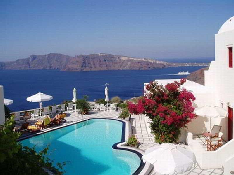 Nikos Villas, Oia, Santorini, Greece. Book Nikos Villas online