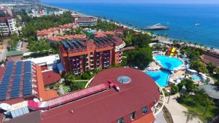 Photograph of Palmeras Beach Hotel