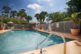 Photograph of Best Western Plus Universal Inn