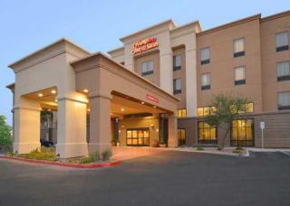 Photograph of Hampton Inn And Suites Las Vegas Airport