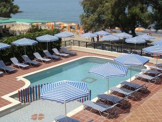 Photograph of Margarita Beach Apartments