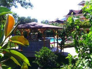 Book Tufan Apartments online