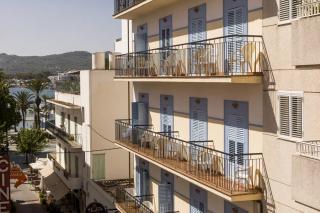 Photograph of Ferrer Hostal