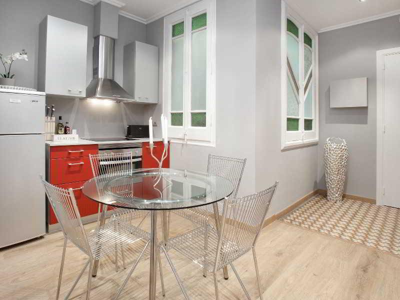 Holidays at BCN Rambla Catalunya Apartments in Paseo de Gracia, Barcelona