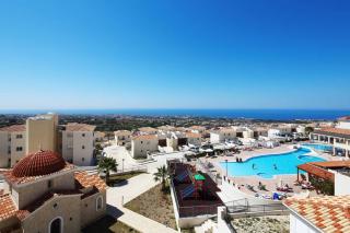 Book Club St George Resort online