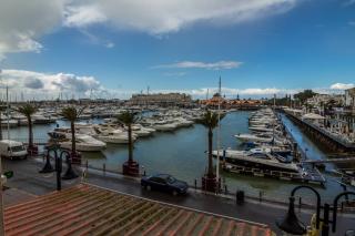 Book Marina Plaza Apartments online
