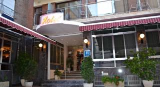 Photograph of Primavera Hotel