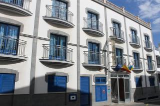 Photo of El Cabo Hotel