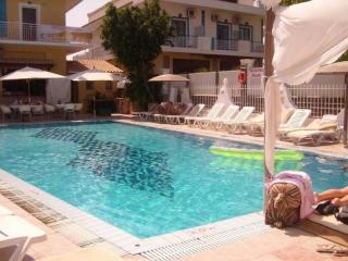 Book Cavo D'oro Complex Kavos online