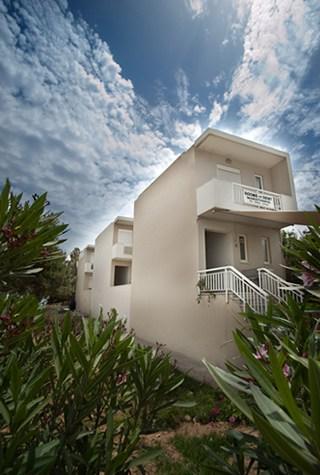 Photograph of Marathakis Apartments