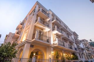 Photograph of Alba Hotel