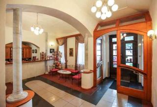 Photograph of Orion Hotel