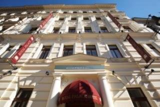 Photograph of Luxury Family Hotel Royal Palace