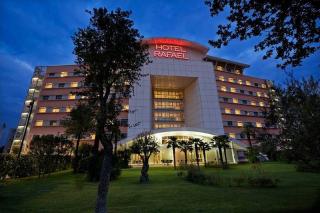 Photograph of Rafael Hotel