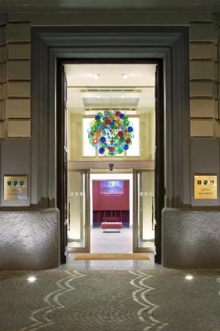 Naples Hotels - Italy - Book Cheap Naples Hotels