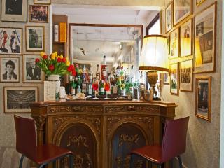 Photograph of La Fenice Et Des Artistes Hotel