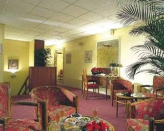 Photograph of New Hotel Candide