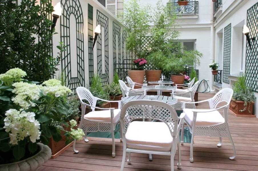 Holidays at Elysees Ceramic Hotel in C.Elysees, Trocadero & Etoile (Arr 8 & 16), Paris