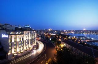 Photograph of Radisson Blu Hotel Istanbul Pera