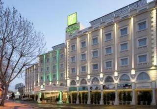 Photograph of Holiday Inn Istanbul City Hotel