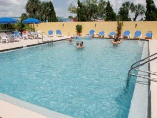 Book Continental Plaza International Drive online