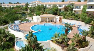 Book Presa De Moura Resort online