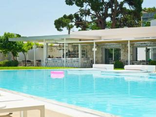Book Marathon Beach Resort Hotel online