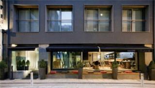 Photograph of Periscope Hotel