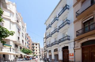 Photograph of Cosy Rooms Embajador Hostal