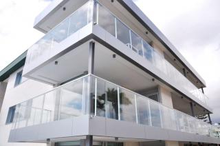 Photograph of El Yate Apartments