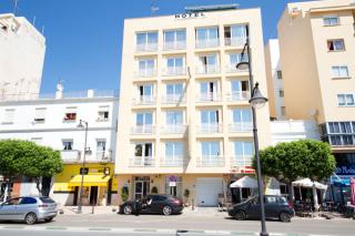 Photograph of Mediterraneo Hotel