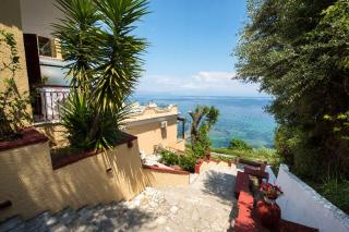 Photograph of 9 Muses Sea View Studios