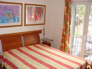 Photograph of Avenue Park Apartments