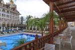 Side Crown Charm Palace Hotel Picture 7
