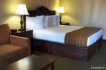 Anaheim Camelot Inn and Suites Picture 4