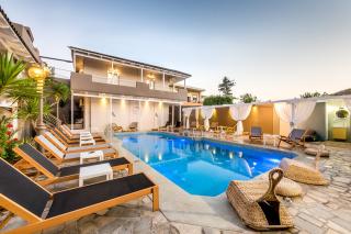 Book Anemos Suites online