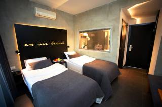 Photograph of En Vie Beach Hotel
