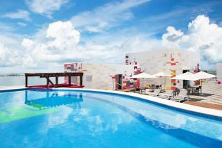 Photograph of Aloft Cancun Hotel - Adults Only
