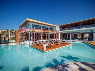 Photograph of Stella Island Luxury Resort and Spa - Adults Only