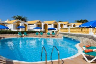 Photograph of AA Ian Test Hotel