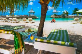 Photograph of SeaGarden Beach Resort