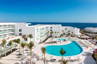 Photograph of Hotel Lava Beach